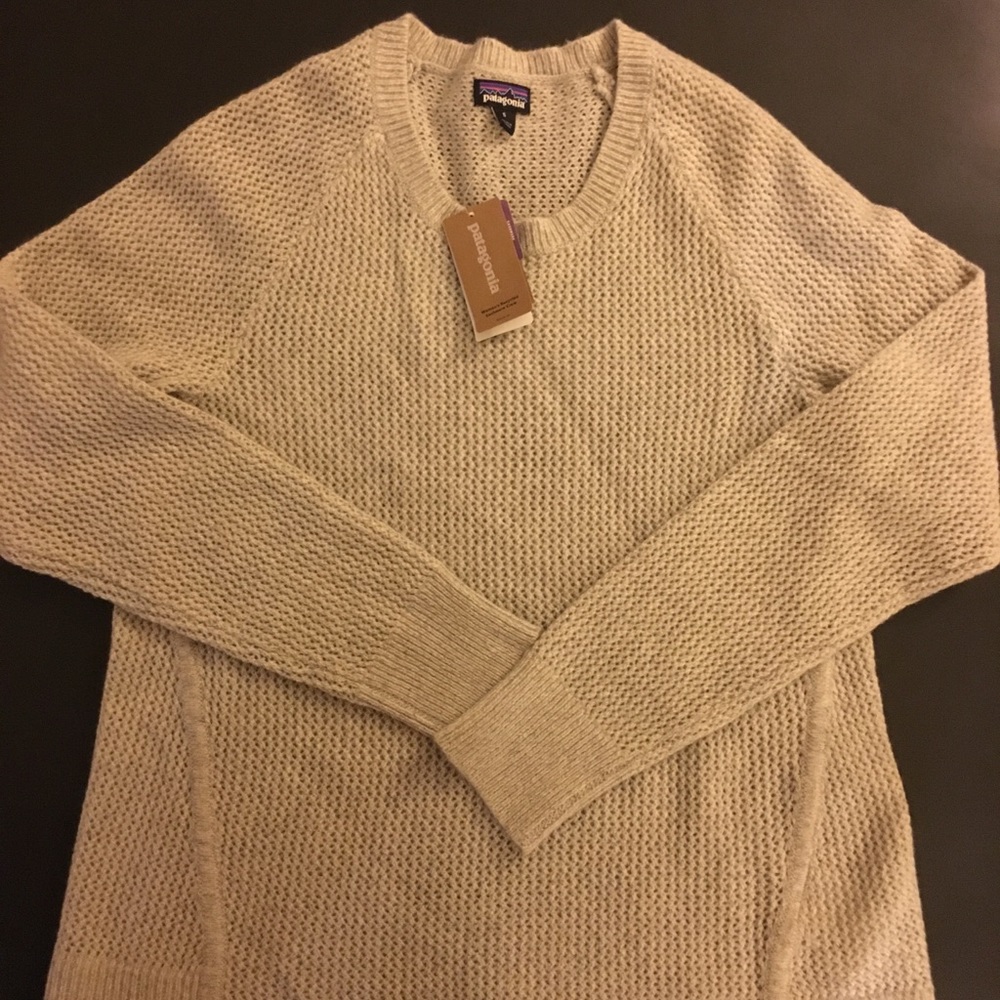 SOLD NWT Patagonia Cashmere Sweater Small